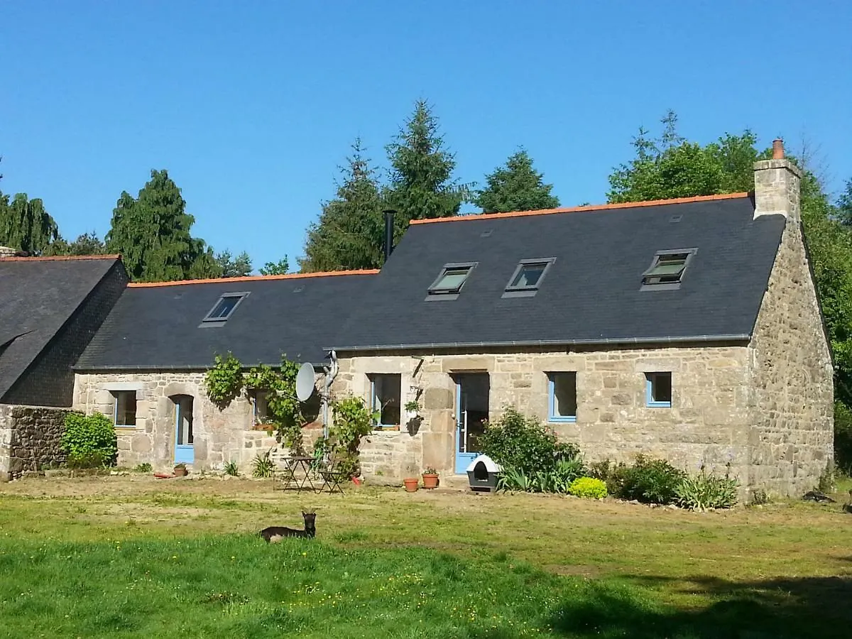 Your Cosy Corner In The Country Apartment Tregrom France